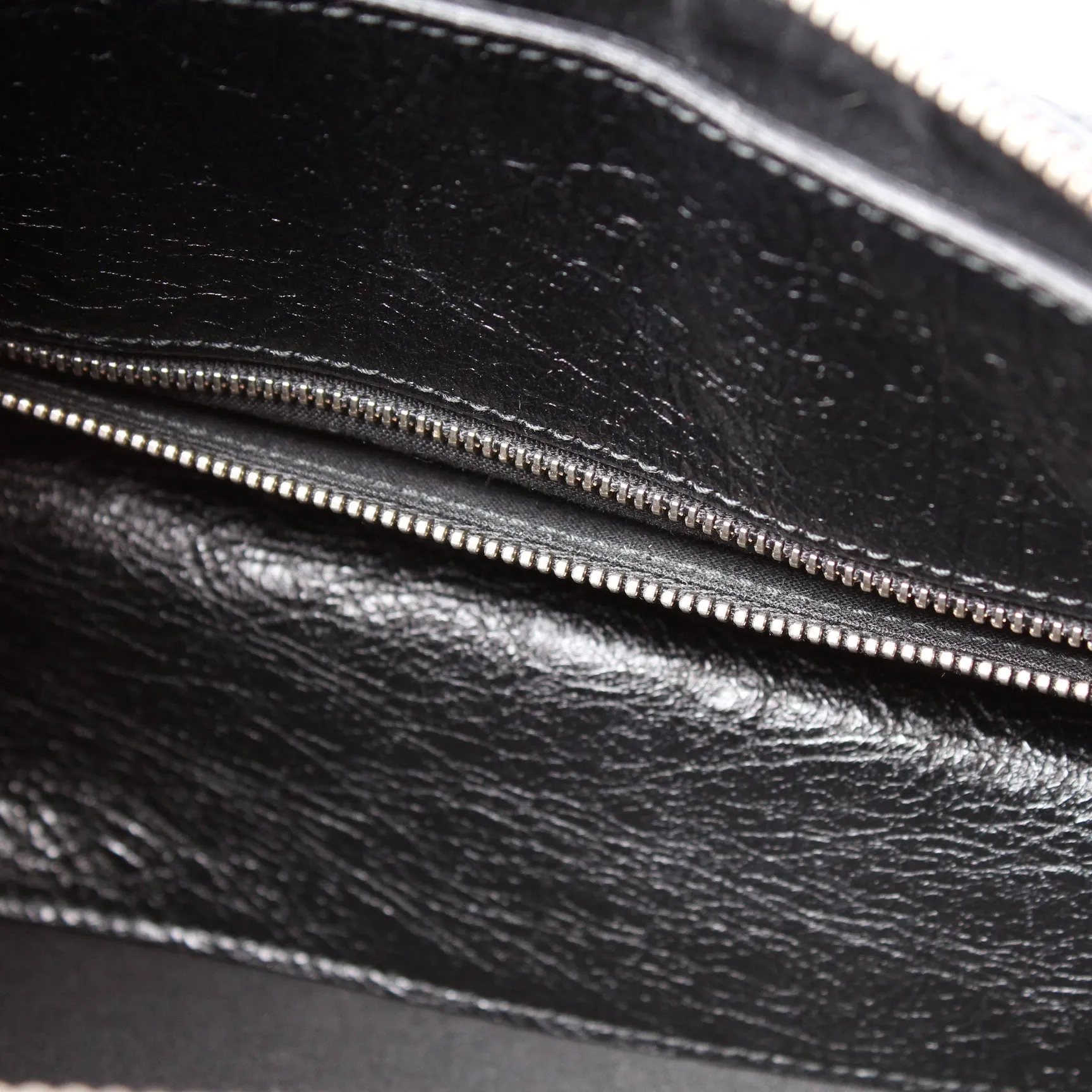 466842 Air Hobo Medium