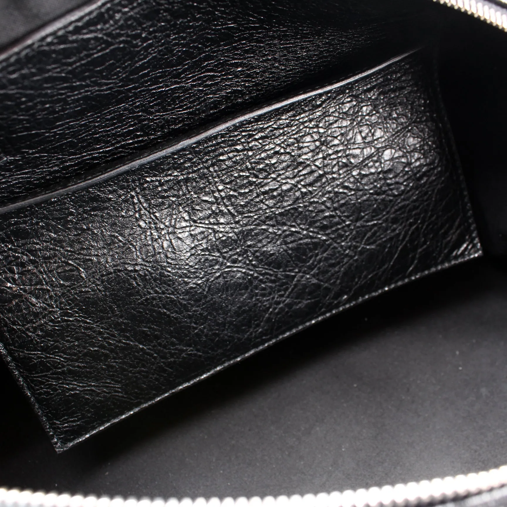 466842 Air Hobo Medium