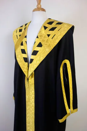 Canadian College of Modern Technology Vice Chancellor Robe